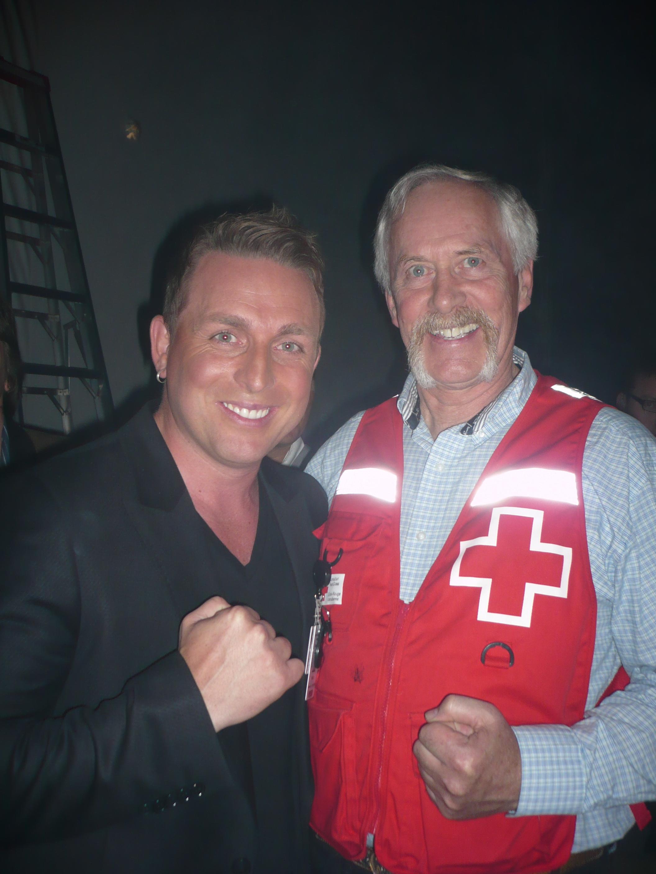 Country Star Johnny Reid with RD CRC vol Garry Jacobs