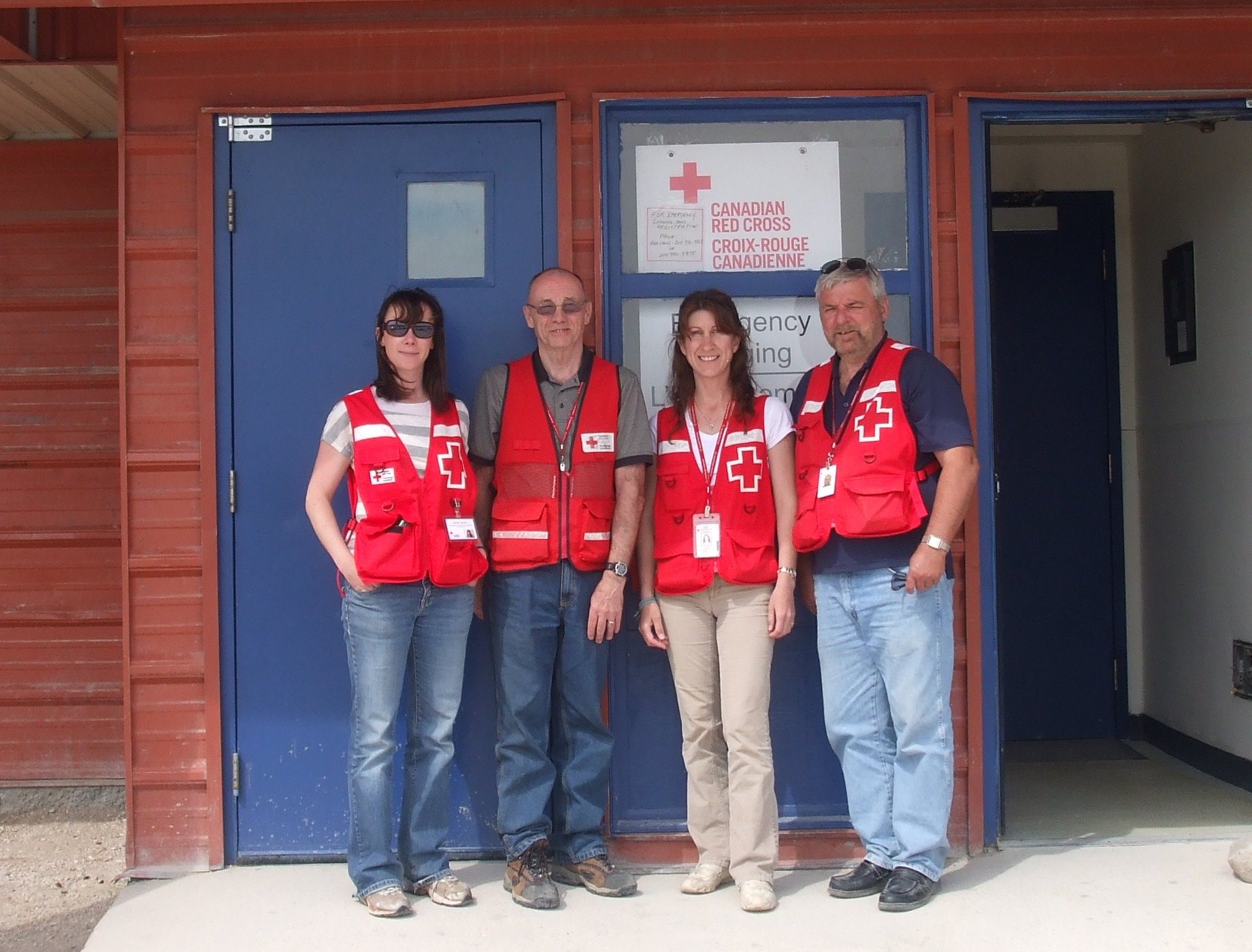 Red Cross volunteers in Fairford, Manitoba