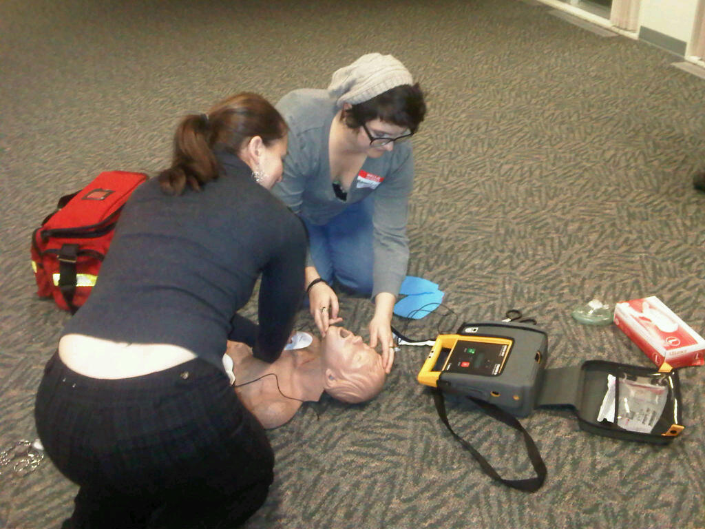 Teamwork makes learning CPR easy in Halifax