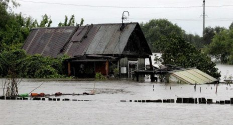20130826-russia-floods-main1