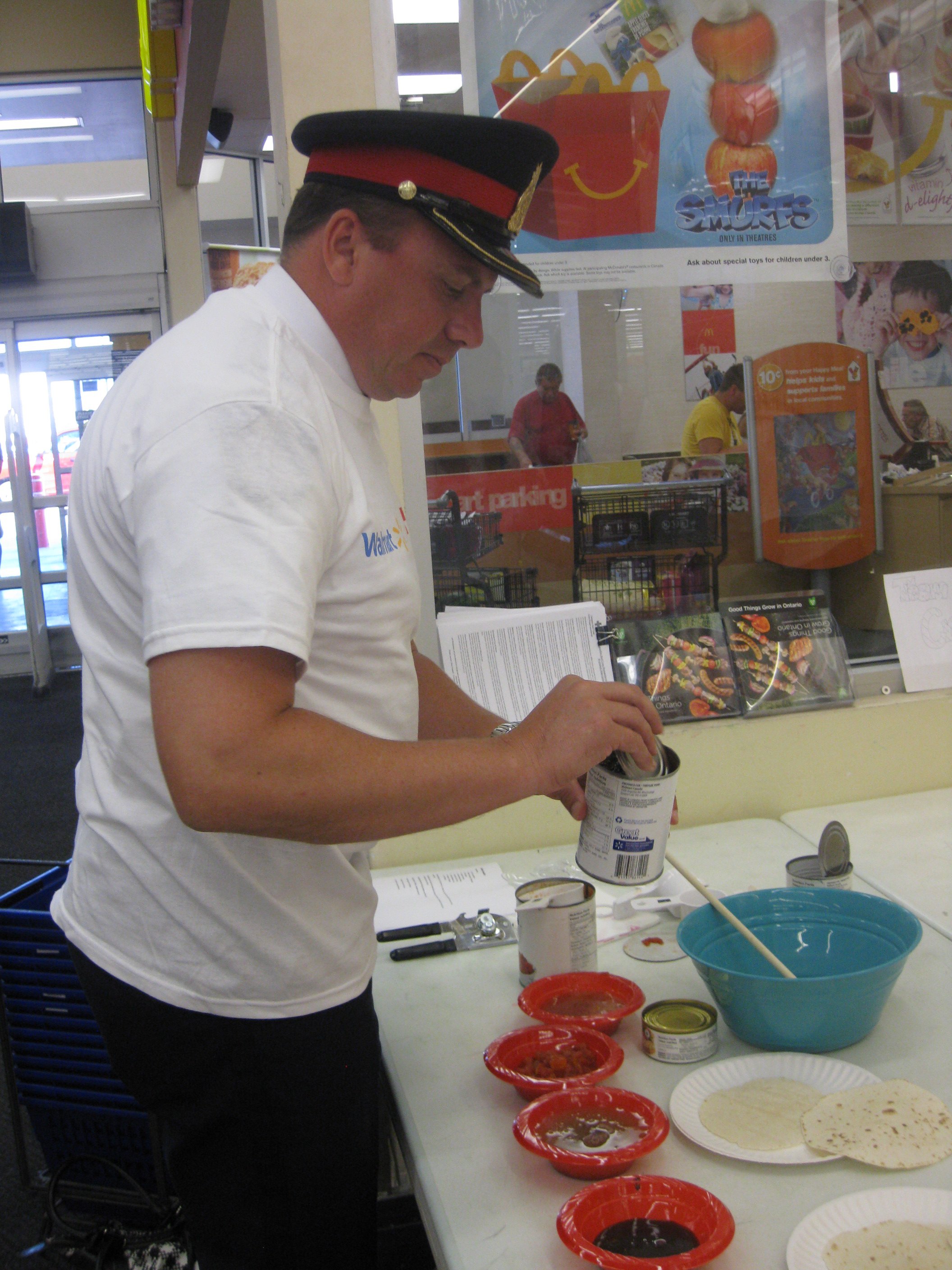 Inspector Steve Goodine from the London Police competes in disaster dining challenge