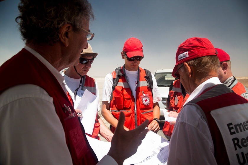 ERU team checking the area where the hospital will be built in al-Azraq, Jordan. Photo: Mikko Vähäniitty/Finnish Red Cross 