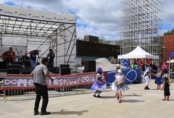 People dancing at the Metis Festival in 2016