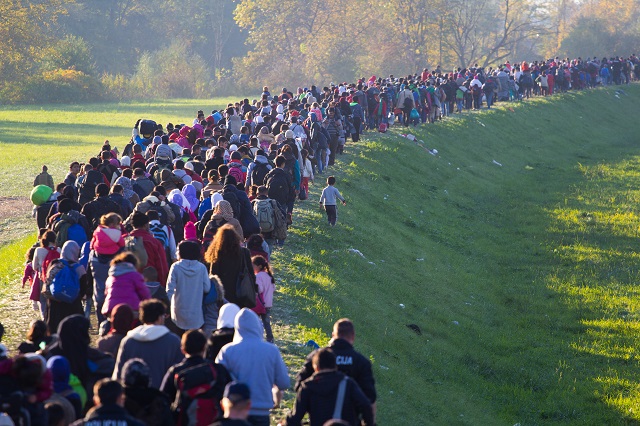 Line of Syrian refugees into Germany