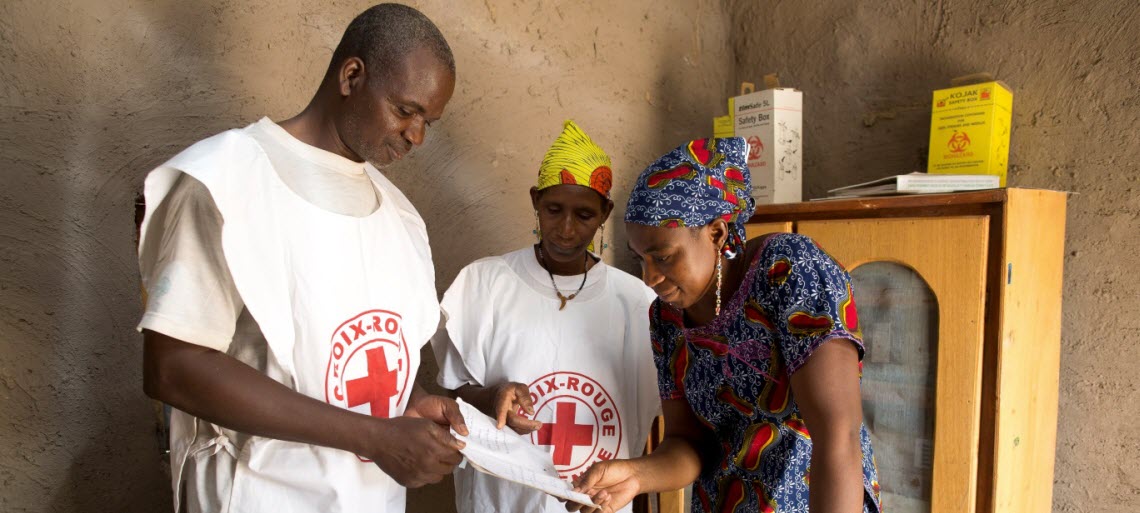 Mali Red Cross volunteers work closely with their local Ministry of Health Community Health Workers