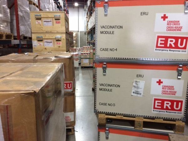 Boxes containing vaccination module for field hospital