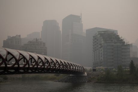 Smoke filling the air of downtown Calgary from the 2019 Northern Alberta wildfires